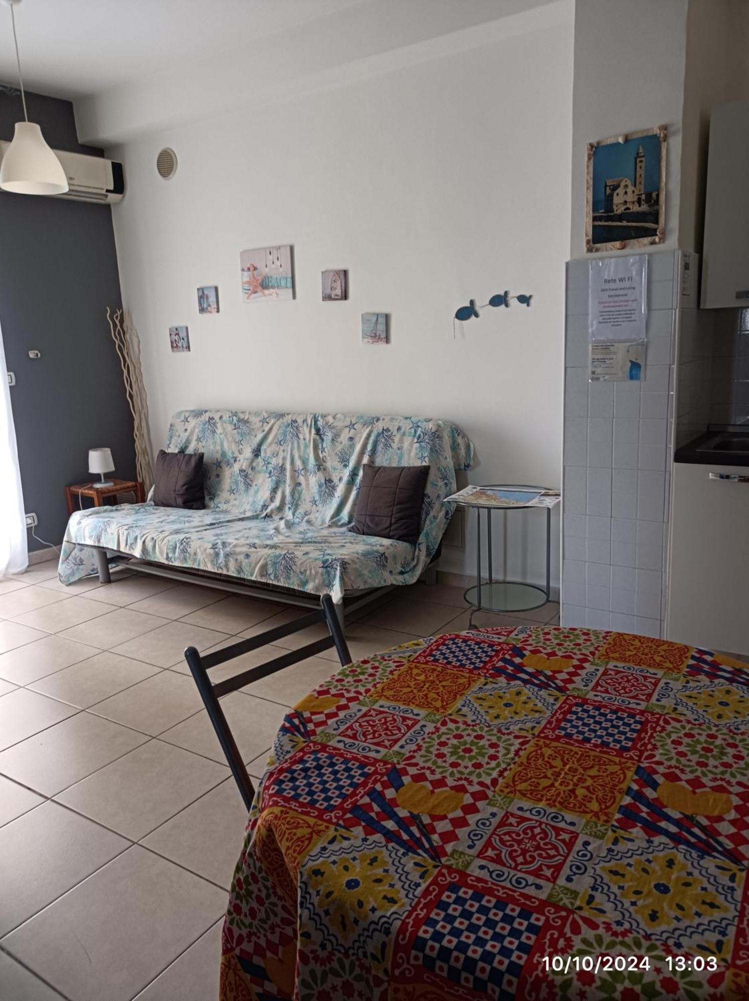 Travel And Living Otel Trani Dış mekan fotoğraf