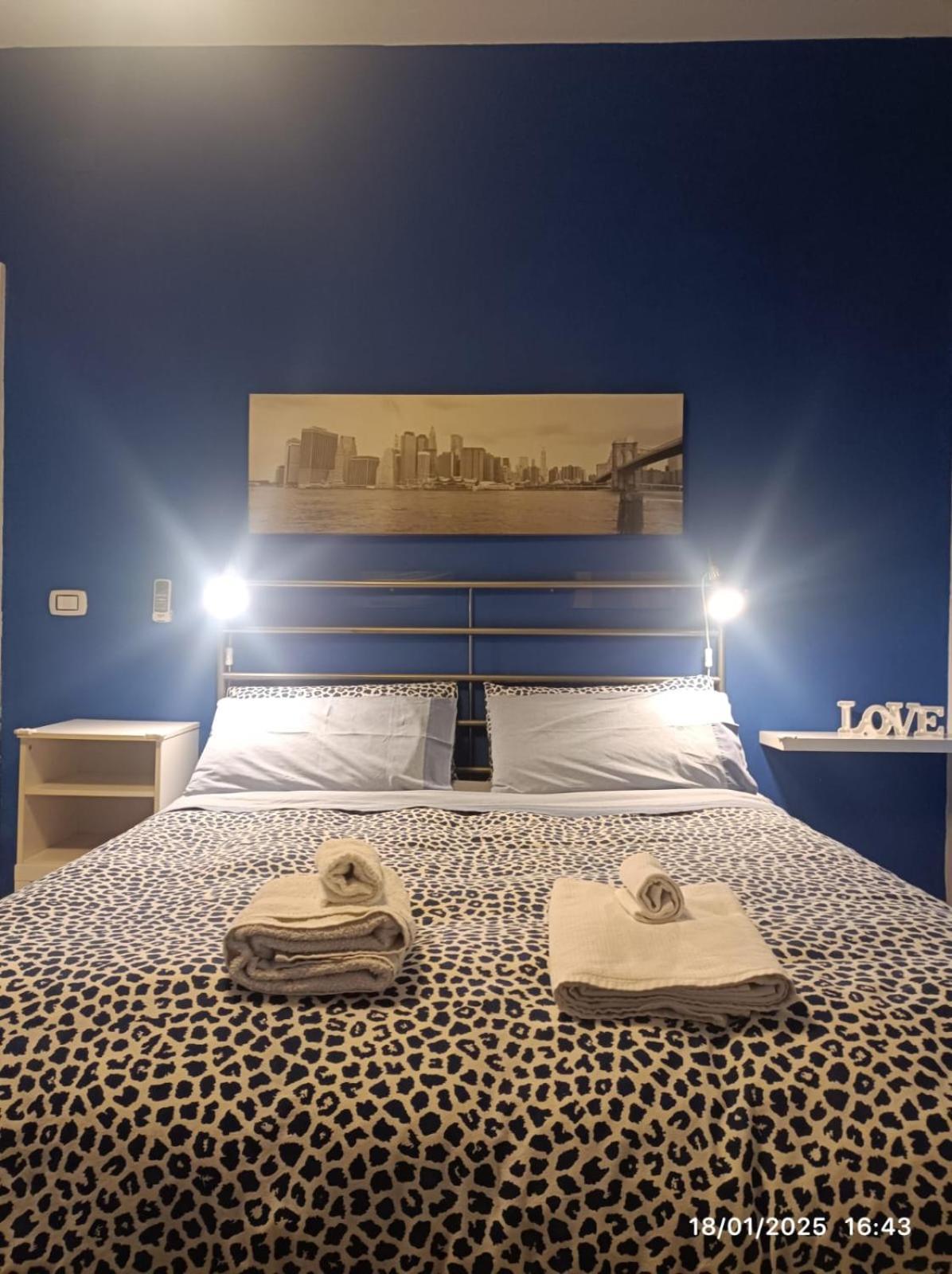 Travel And Living Otel Trani Dış mekan fotoğraf