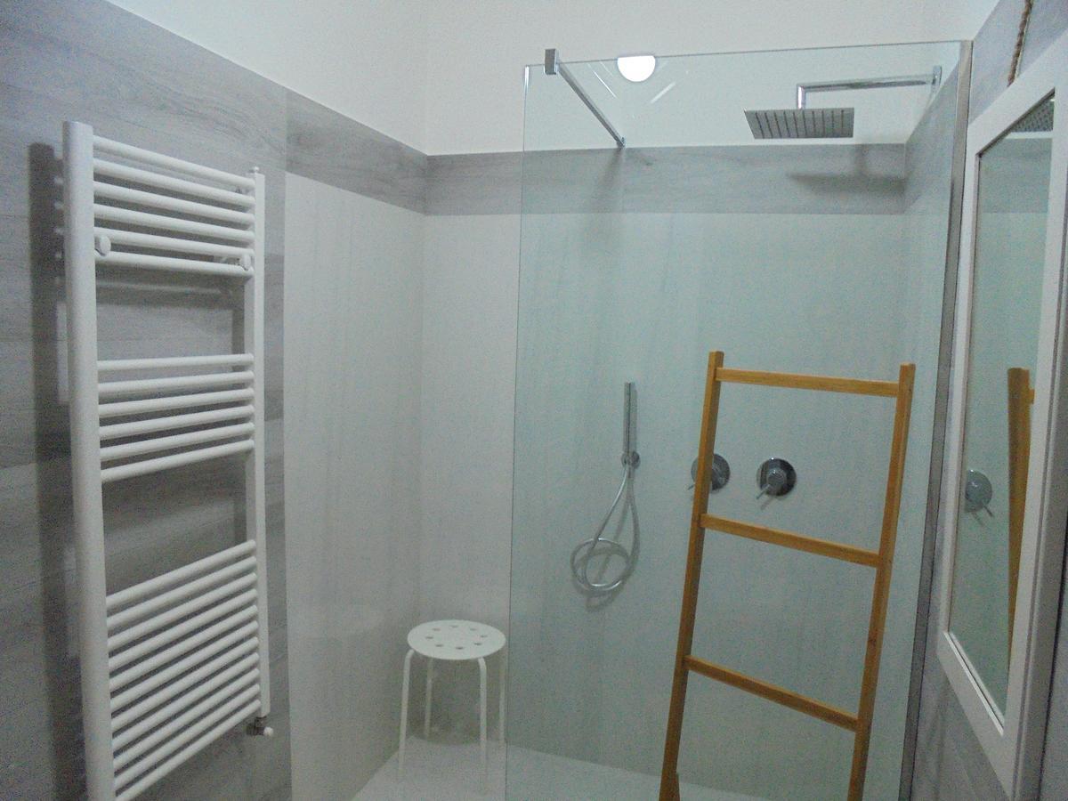 Travel And Living Otel Trani Dış mekan fotoğraf